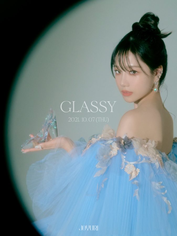 First look of Jo Yu Ri's upcoming album "Glassy"